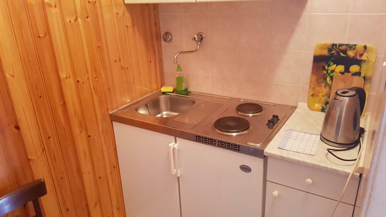 Dinka Guesthouse Makarska Exterior photo